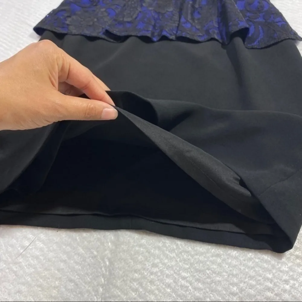 Ali Ro Lace Sleeveless Peplum Dress‎ Cocktail Evening Feminine Size 4 - Image 3