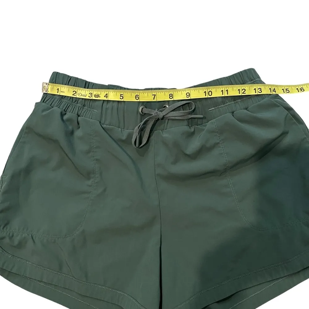 Lorna Jane Green Run Short, - Image 9