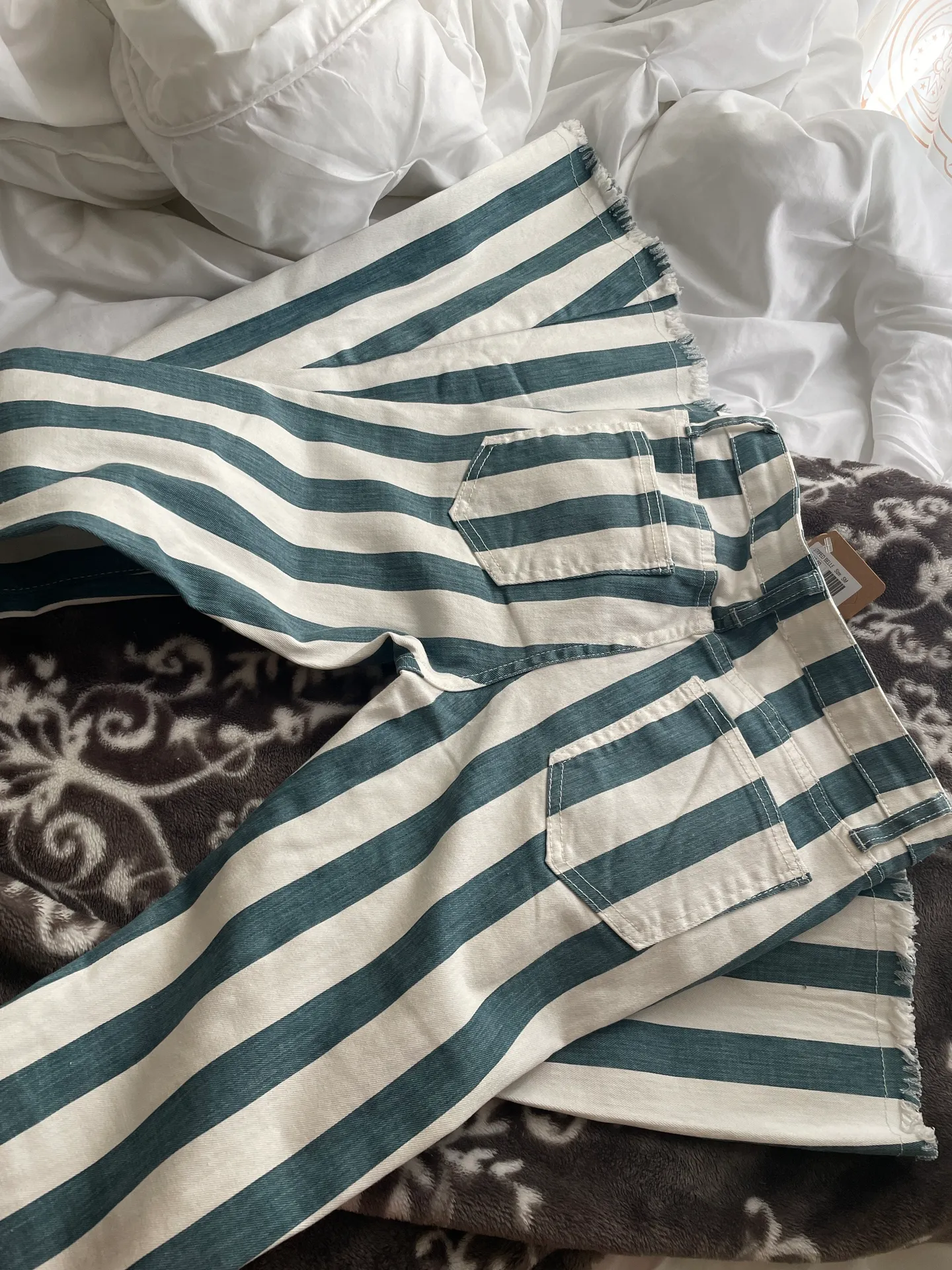 Flare Jeans Multiple - Image 3