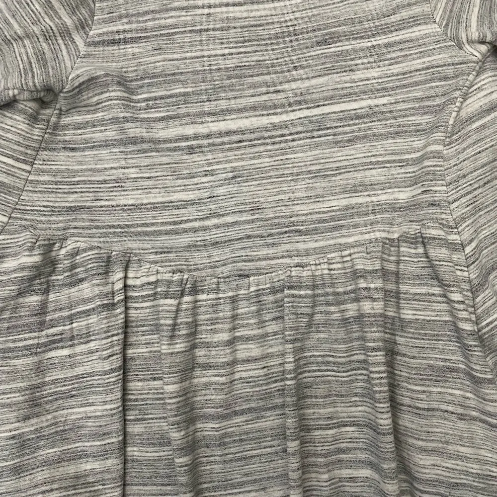 Pretty Little Thing Cardigan, Medium, EUC , terry cloth inside, front pockets - Image 6