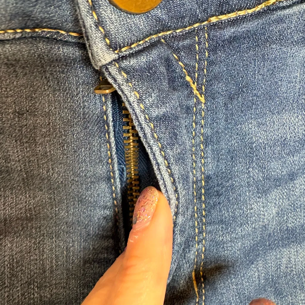 Democracy Medium Wash Ab Solution Crop Skinny Jeans Modern Casual Size 8 - Image 5