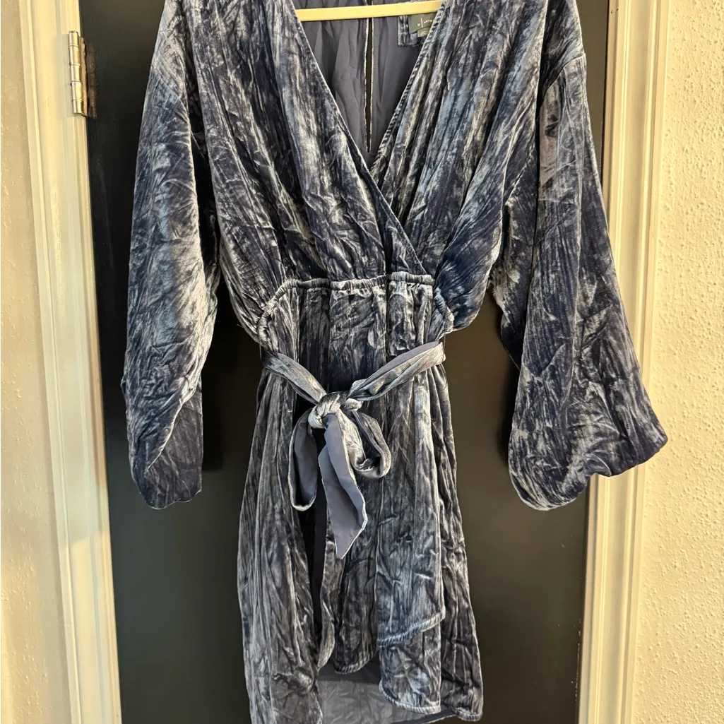 Sofia velvet wrap mini dress by Anthropologie - Image 4