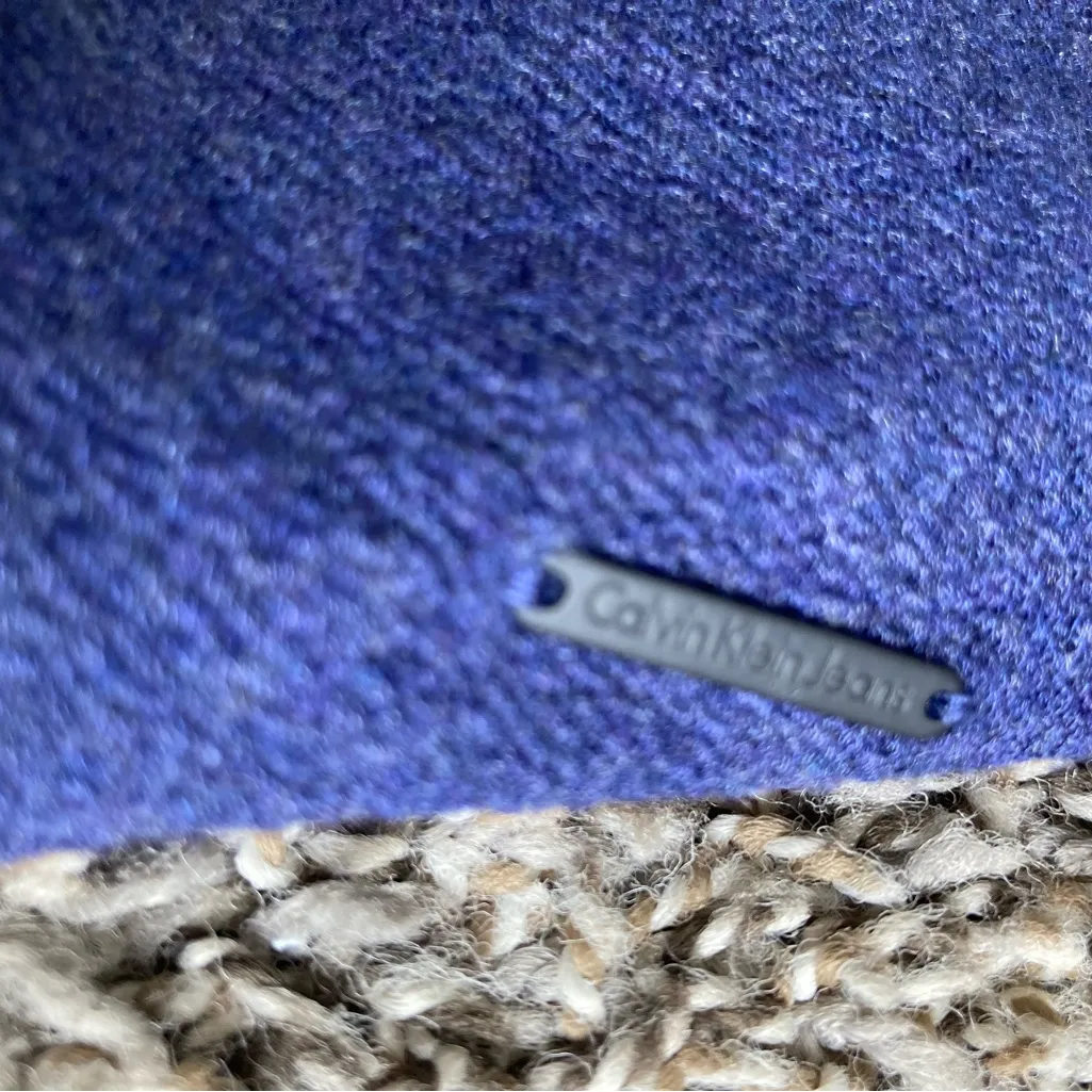 Calvin Klein Blue Crewneck Sweatshirt Size L ā Soft Cotton Blend Pullover - Image 6