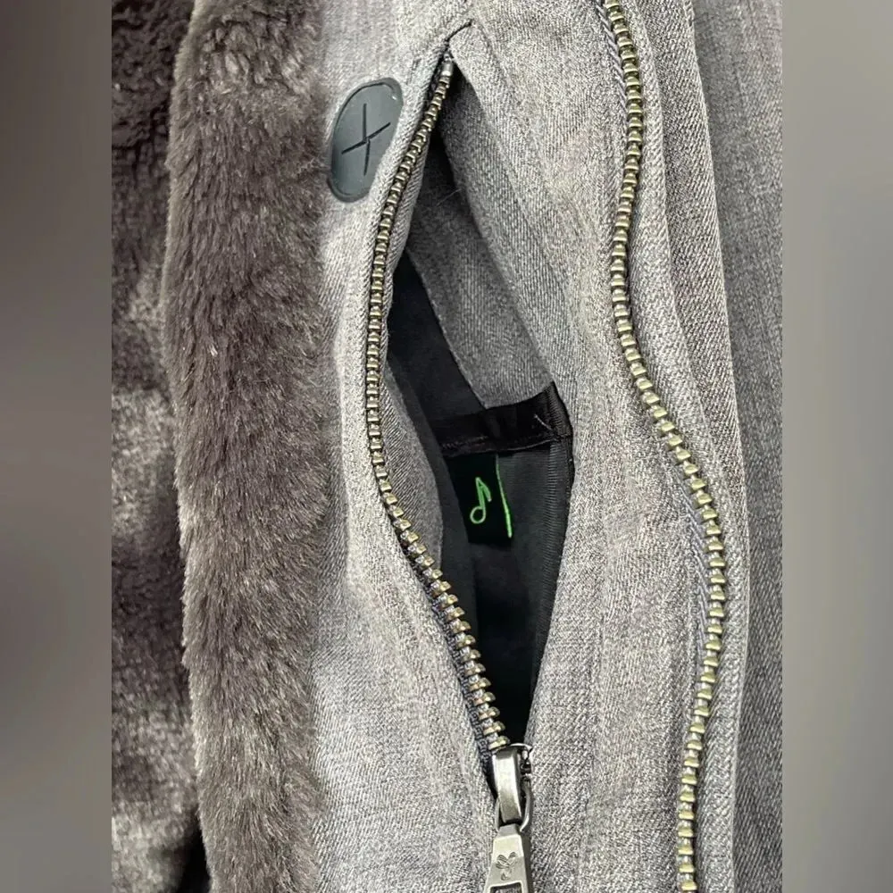 Aritzia TNA hooded jacket size XS Gray - Image 13