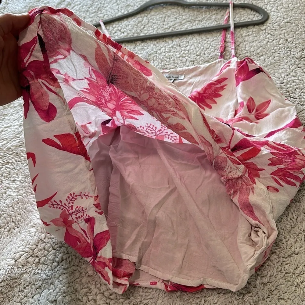 White Birch Women's M Tropical Floral Cami Tank White Pink Red Coastal Preppy - Image 10