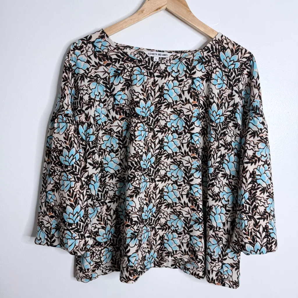 Elizabeth And James Wide Sleeves Floral Blouse cream/Black/Blue Size X-Large - Image 1