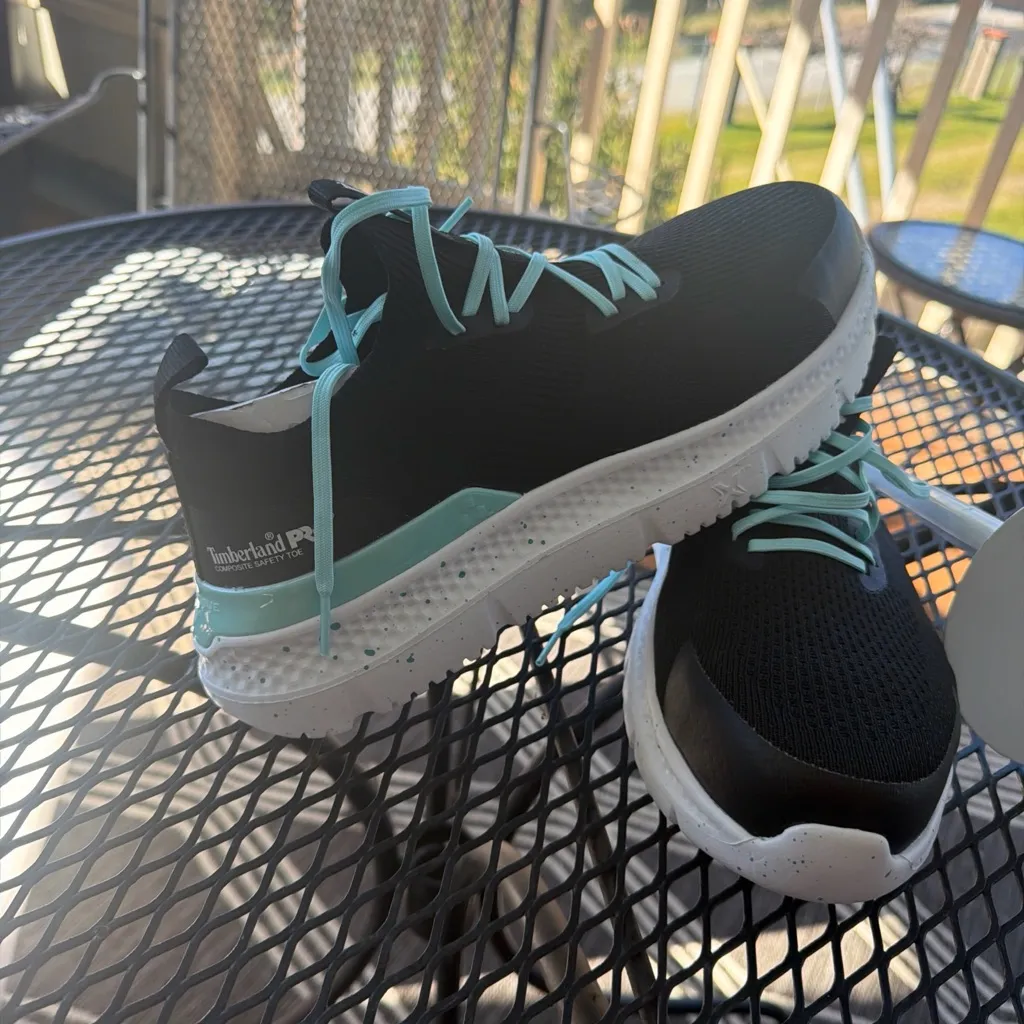 Timberland Women's Black and Mint Sneakers 8.5 - Image 11