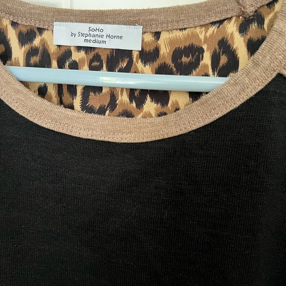 Cheetah Print Crewneck Shirt M Size M - Image 4