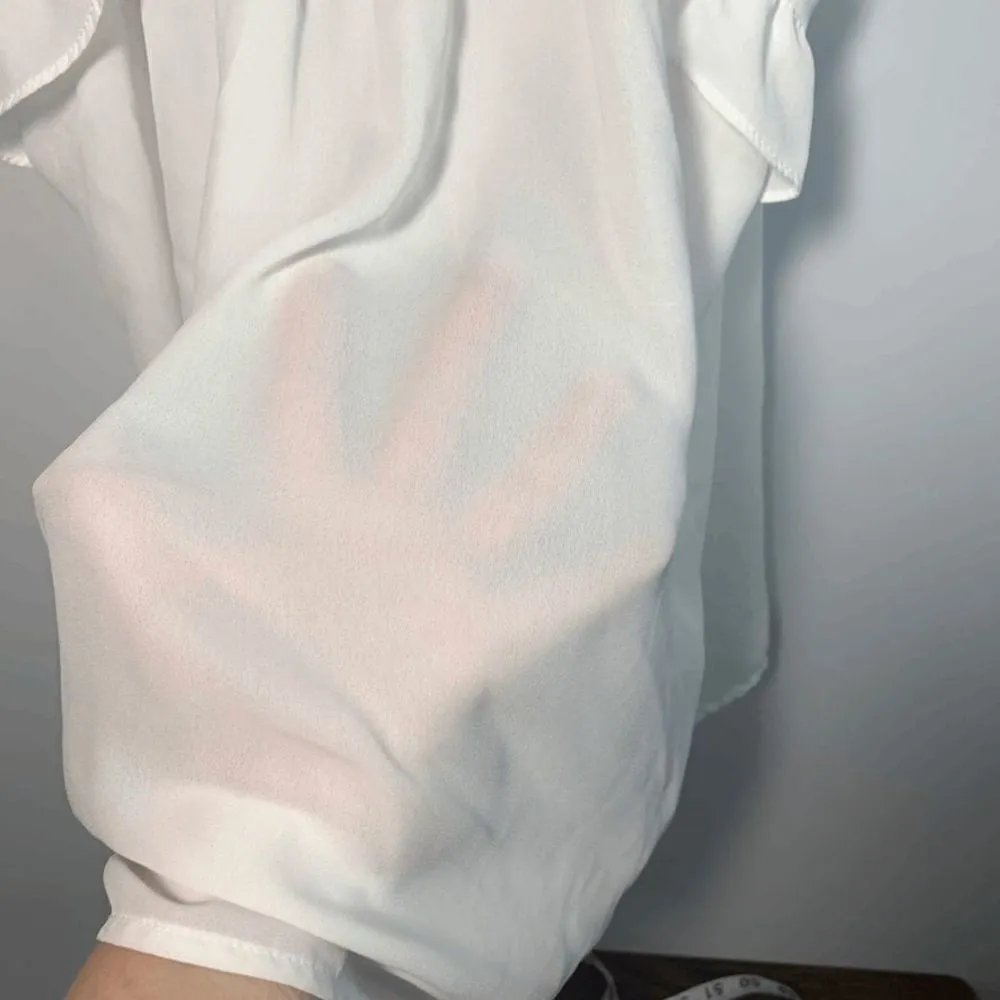 SOHO Racerback Sheer White Blouse Size Medium - Image 4