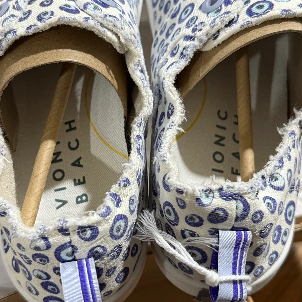 Vionic Beach Pismo Sneaker Womens 8 Cream Canvas Supportive Sneaker - Image 6