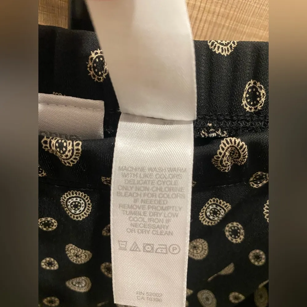 Vintage 90s  Woman Black Printed Straight Midi Skirt - Plus Size 1X - Image 6