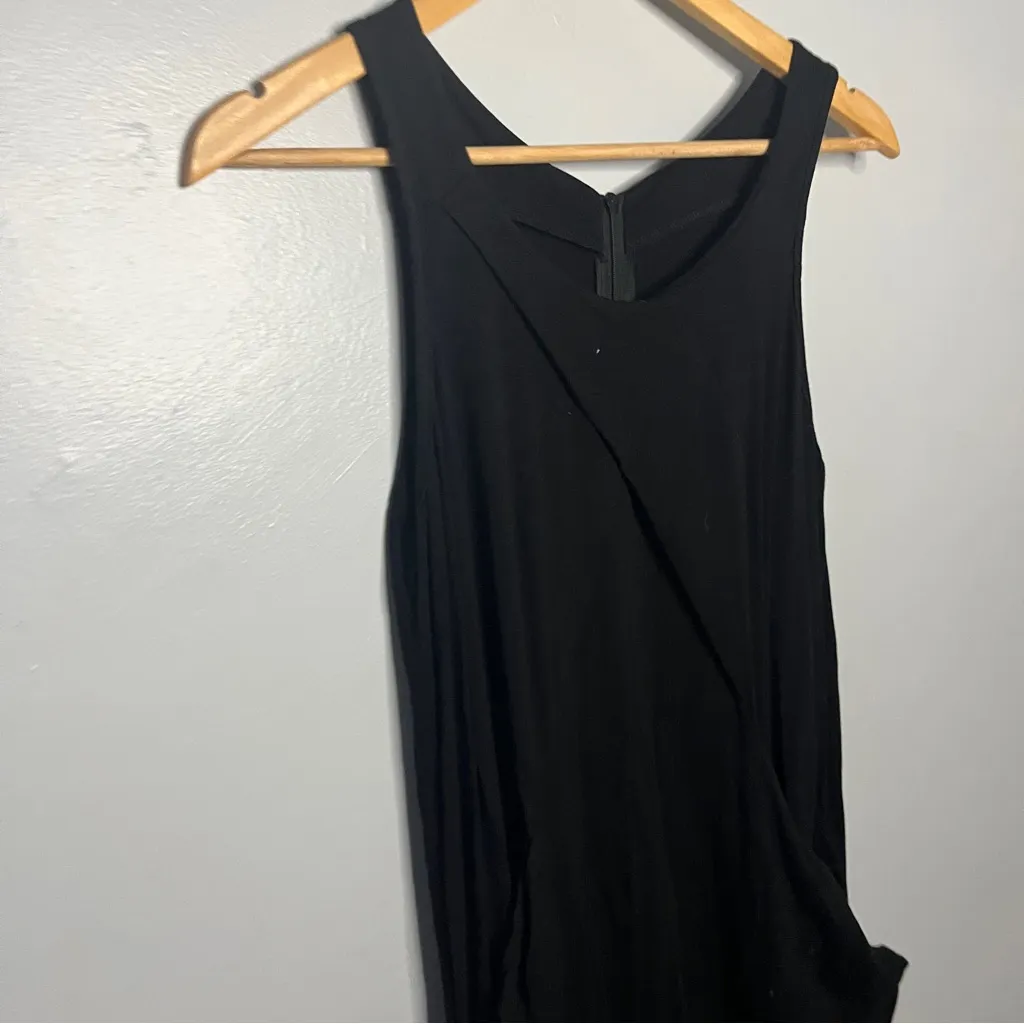 Sophisticated Black Sleeveless Jumpsuit - Image 5