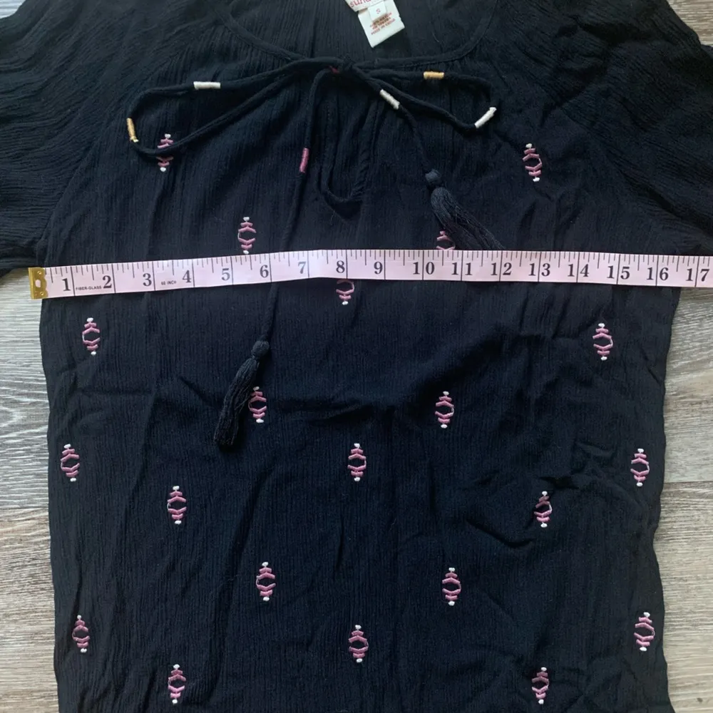 Sundance Catalog Laila Black Peasant Top S - Image 4