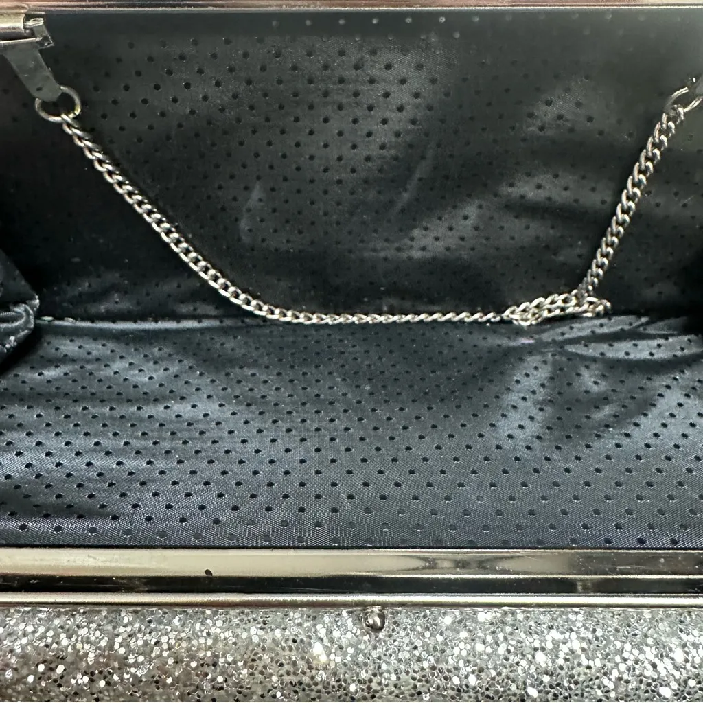 Silver Glitter Clutch Bag with Clasp and Chain - Image 10