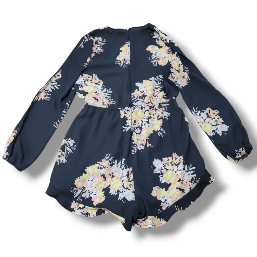 Material Girl Romper Size Large W30"xL3" Womens Romper Floral Boho Cold Shoulder Open Shoulder - Image 7