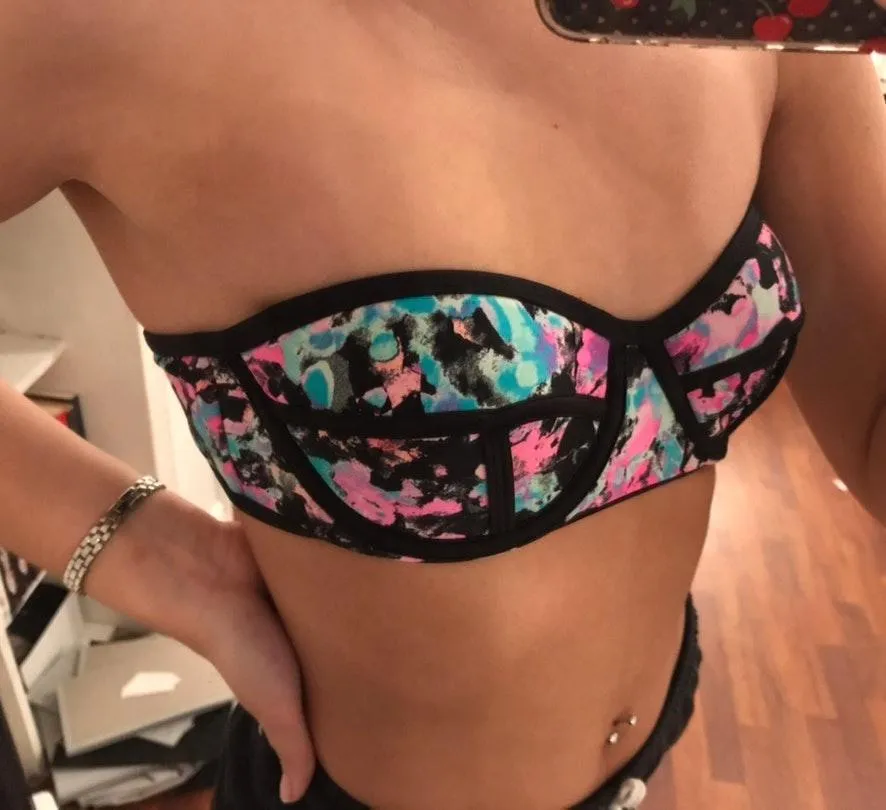 Xhilaration Padded Bikini Top - Image 4