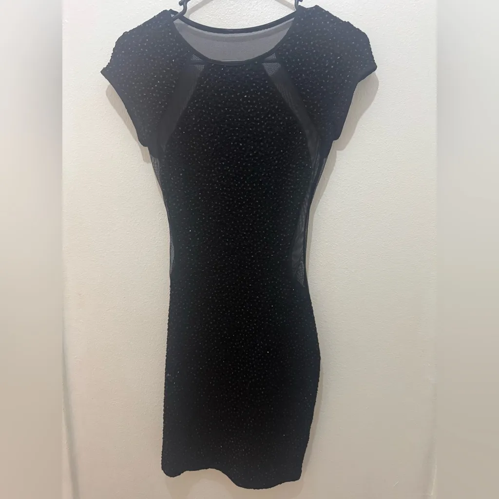 Elegant Black Glitter Dress - Image 5
