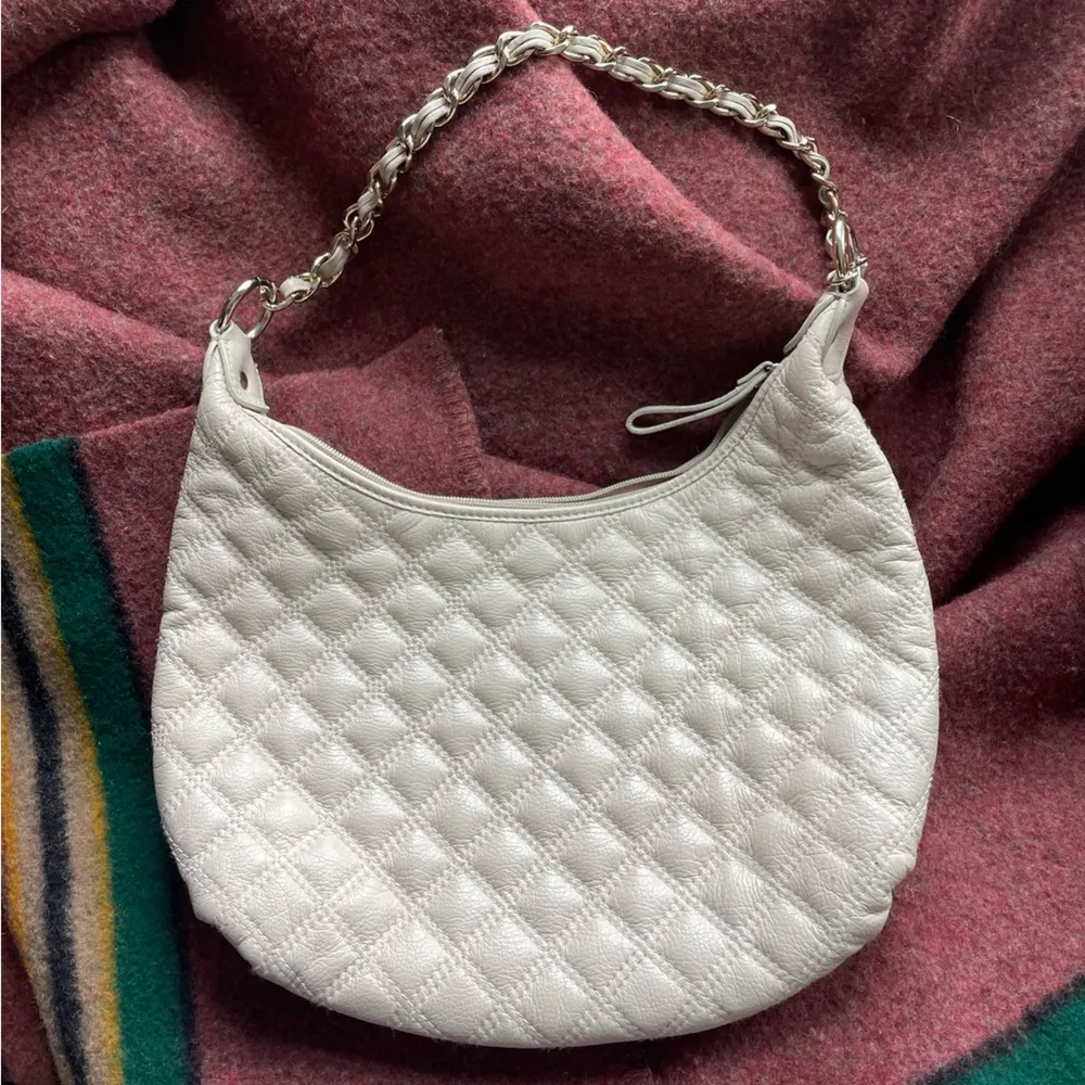 The Sak Cream Quilted Chain Leather Purse shoulder bag ivory - Image 9