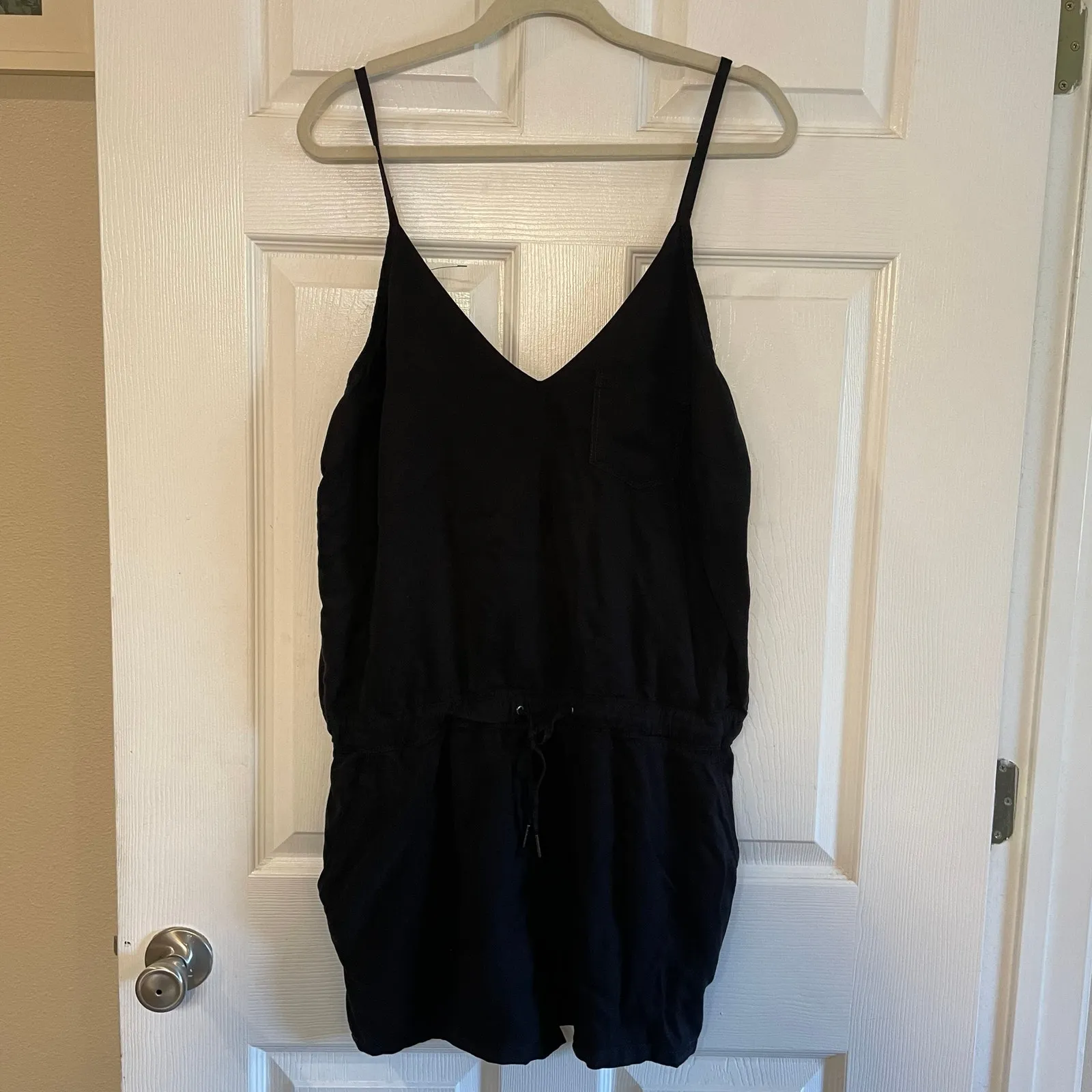 Blank NYC Black Flower Eyelet Pattern Romper size Large - Image 2