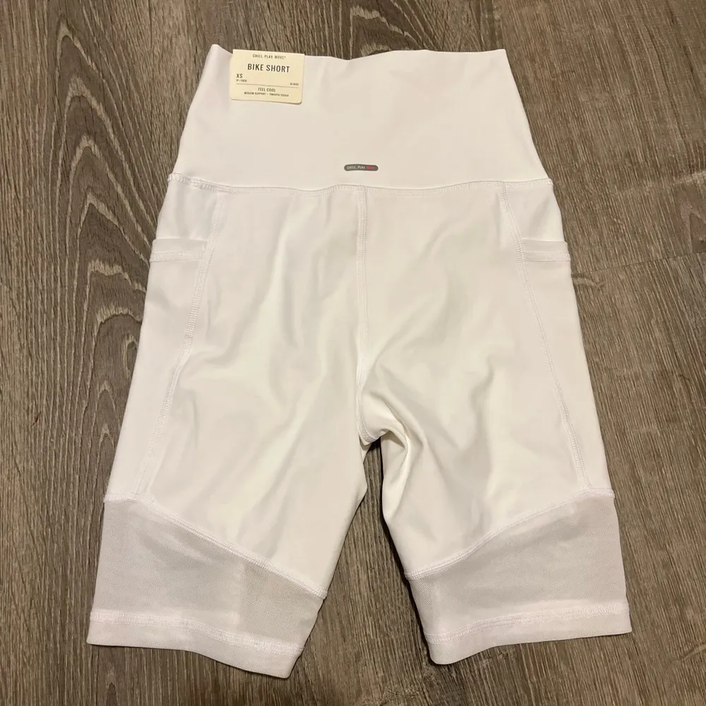 Aerie White High-Rise Bike Shorts Women’s Size XS NWT Stretch Medium Support - Image 6
