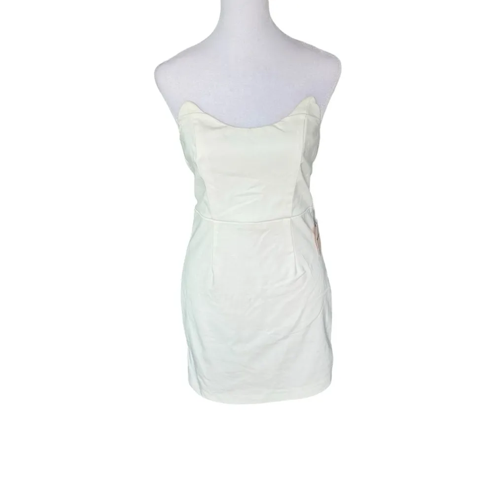 SuperDown x Revolve - NWT Stevie Sweetheart Bridal Mini Dress Sz S - Image 4