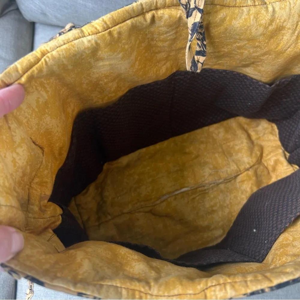 Vintage Handmade mixed media cottagecore quilted tote button closure pockets Yellow - Image 5