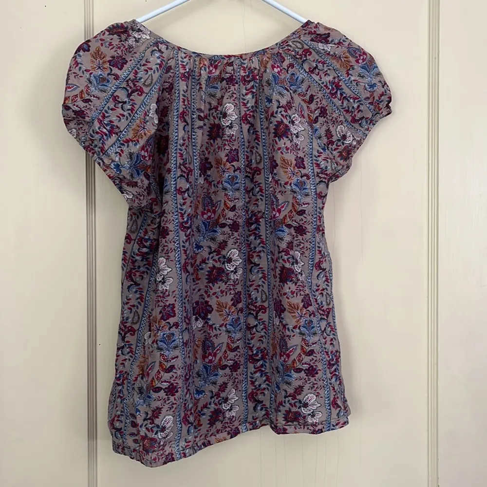 Banana Republic silk blend blouse - Image 2