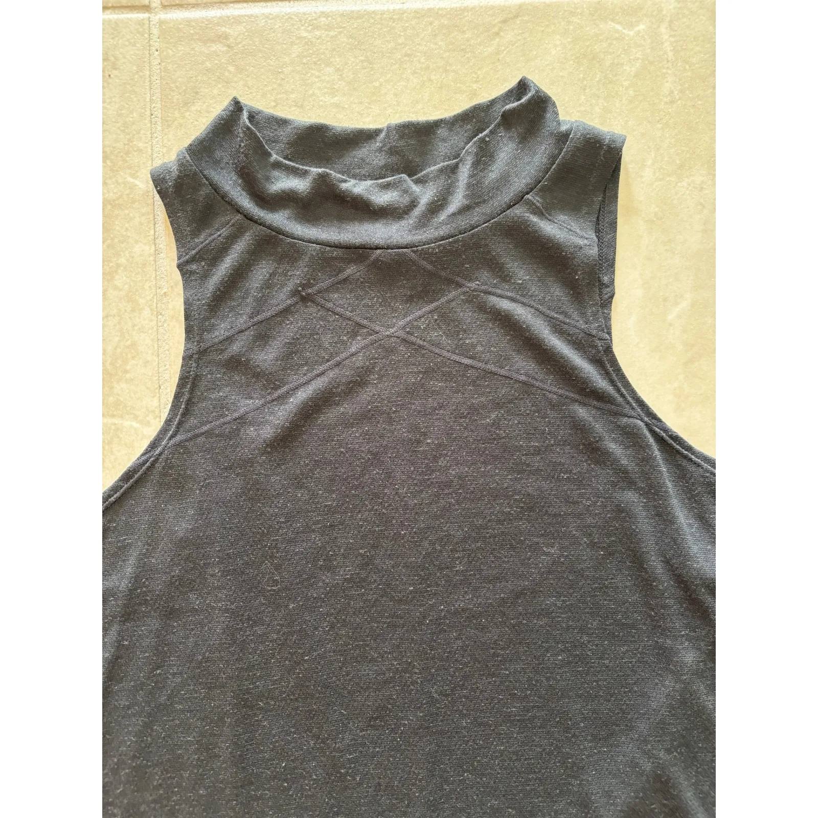 prAna Womens Medium Black Split Hem‎ High Neck Workout Tank Sporty Outdoors Gym - Image 5