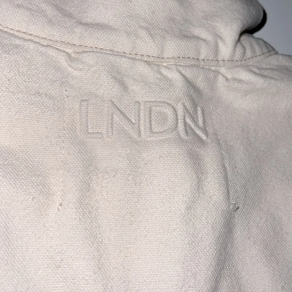 NWT LNDN Landon Denim The Denim Pullover - Image 4