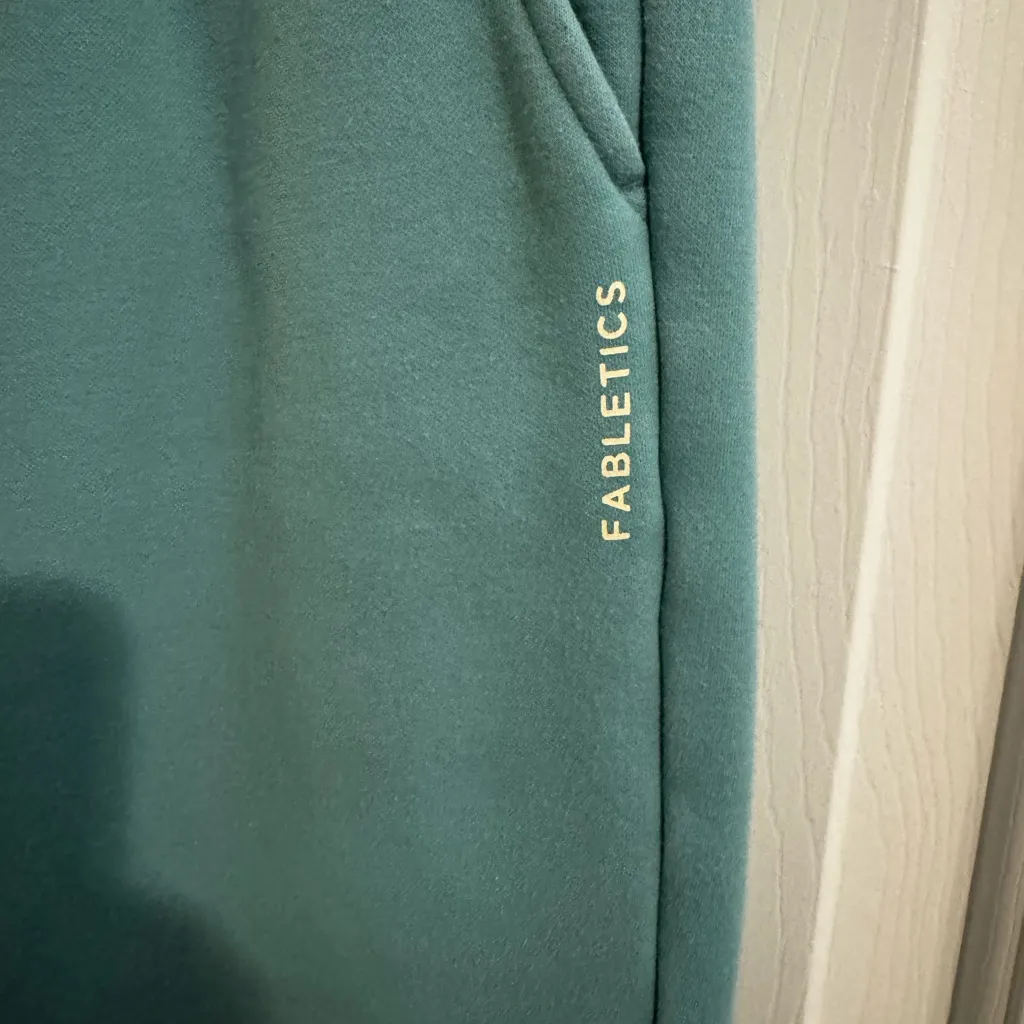 Fabletics Go To Classic Sweatpant Green Size Large - Image 3