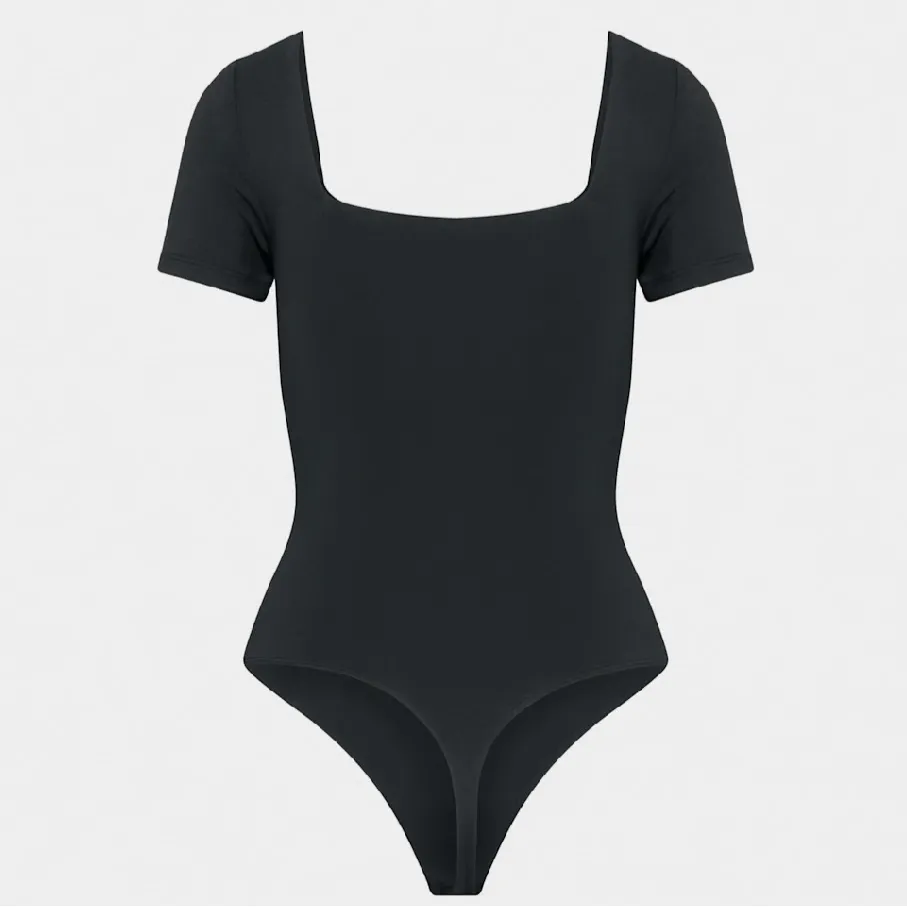 Aritzia Babaton Original Contour Squareneck Bodysuit - Black M - Image 3