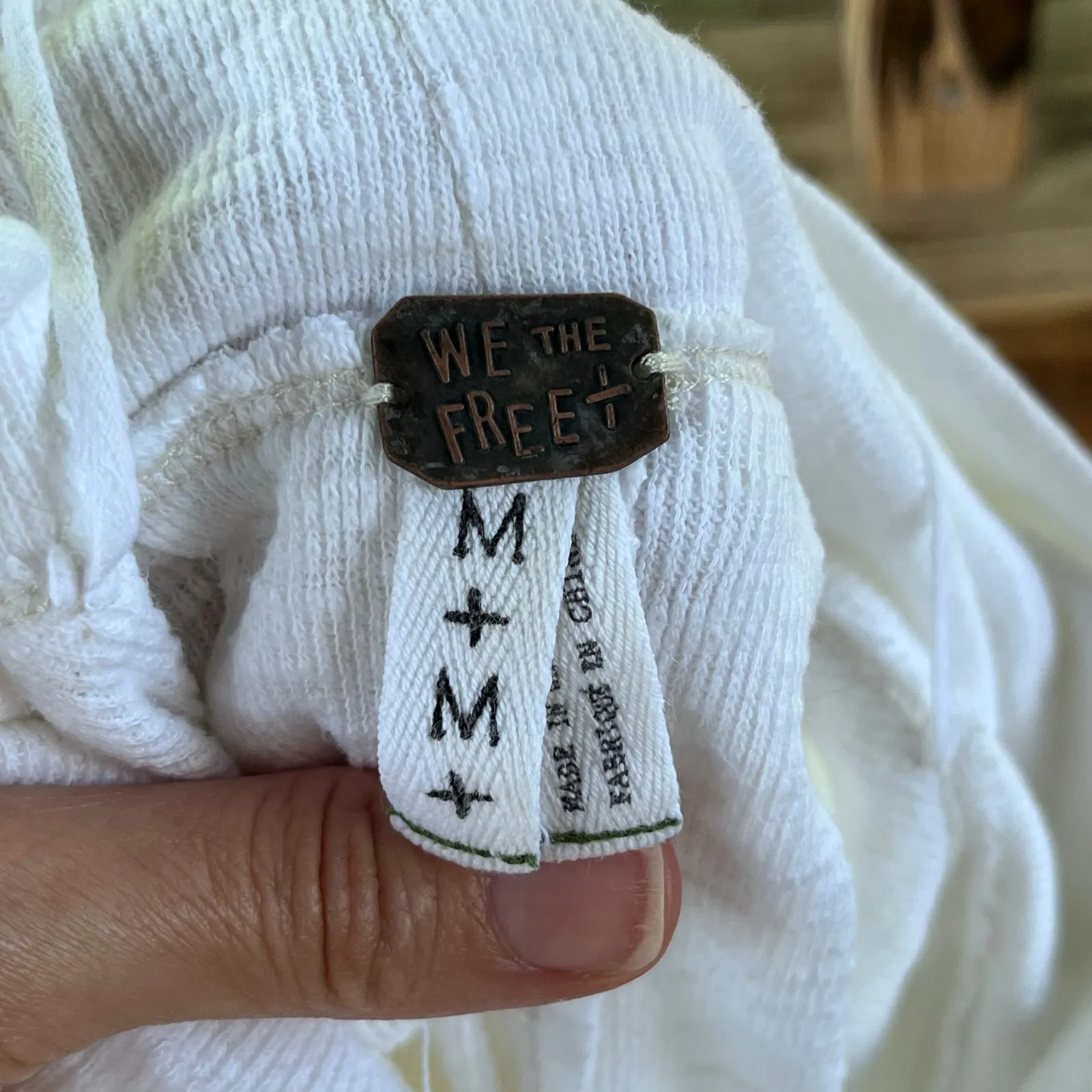 Free People We The Free Tara Split Back Turtle Neck Top White Size M - Image 8