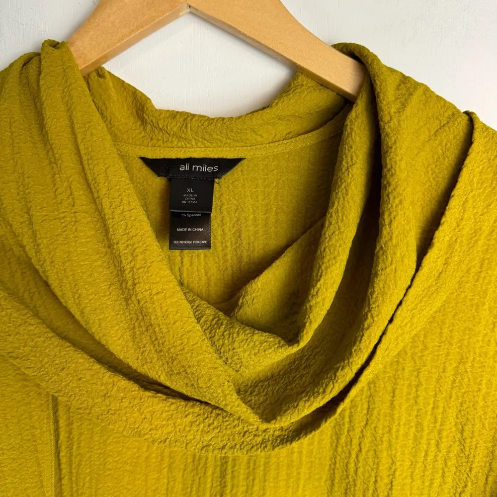 Ali Miles Asymmetrical Tunic Top Sz XL Cowl Neck Golden Chartreuse Yellow - Image 4