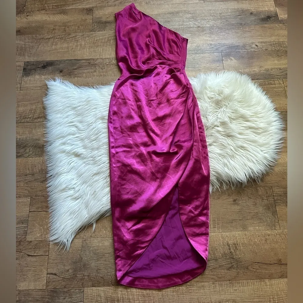 ELLIATT Cassini Dress In Berry - Image 4