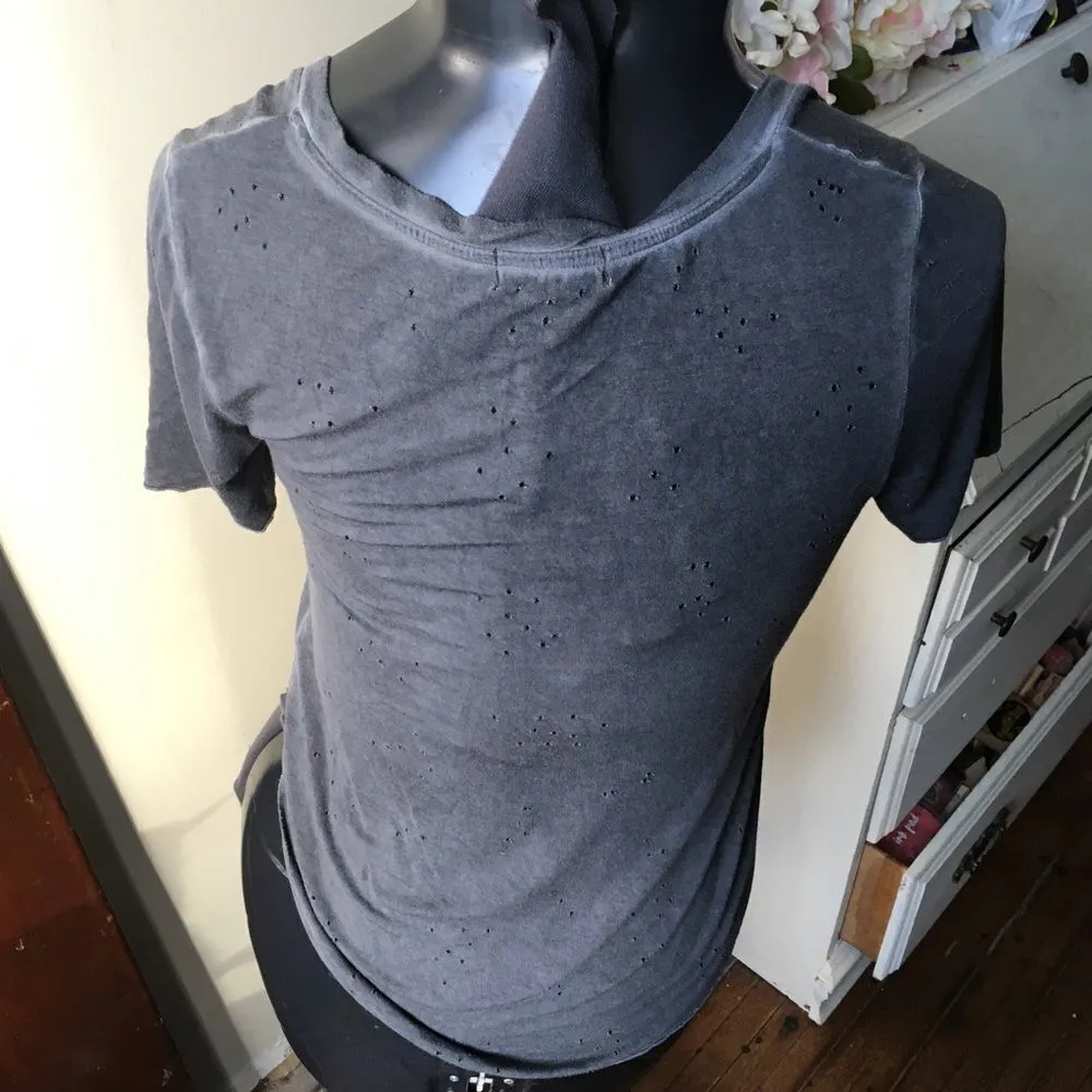 Nordstrom Ten Sixty Sherman distressed gray v-neck basic tee - Image 3