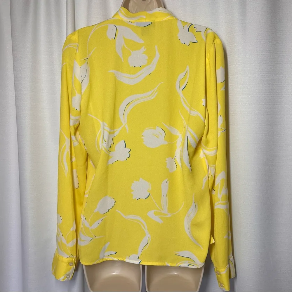 Halogen Yellow Floral Print Blouse V-Neck Button Front Long Sleeve Career Office - Image 4