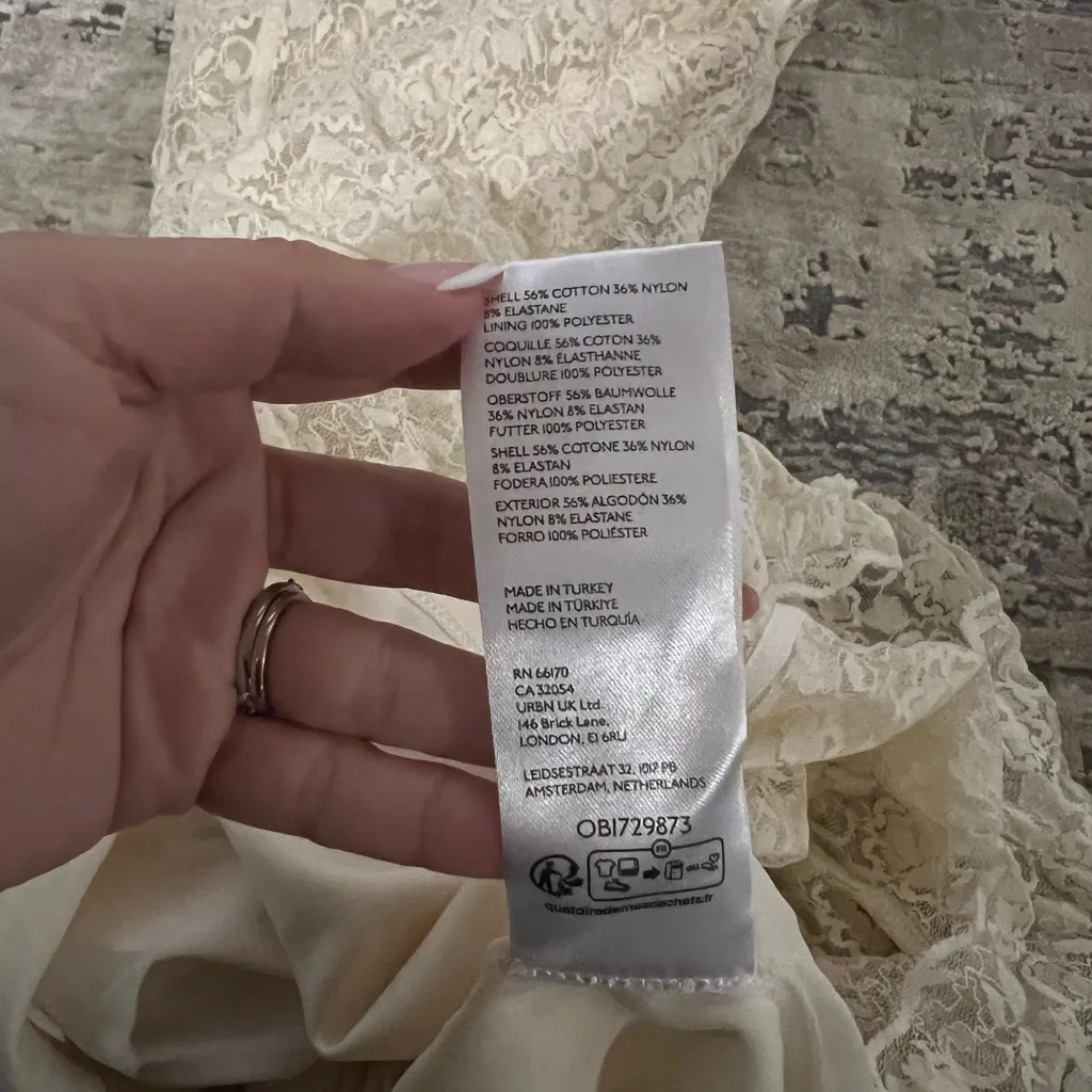 Kimchi Blue Cream Liliana Lace Midi Dress Size Medium $89 - Image 8