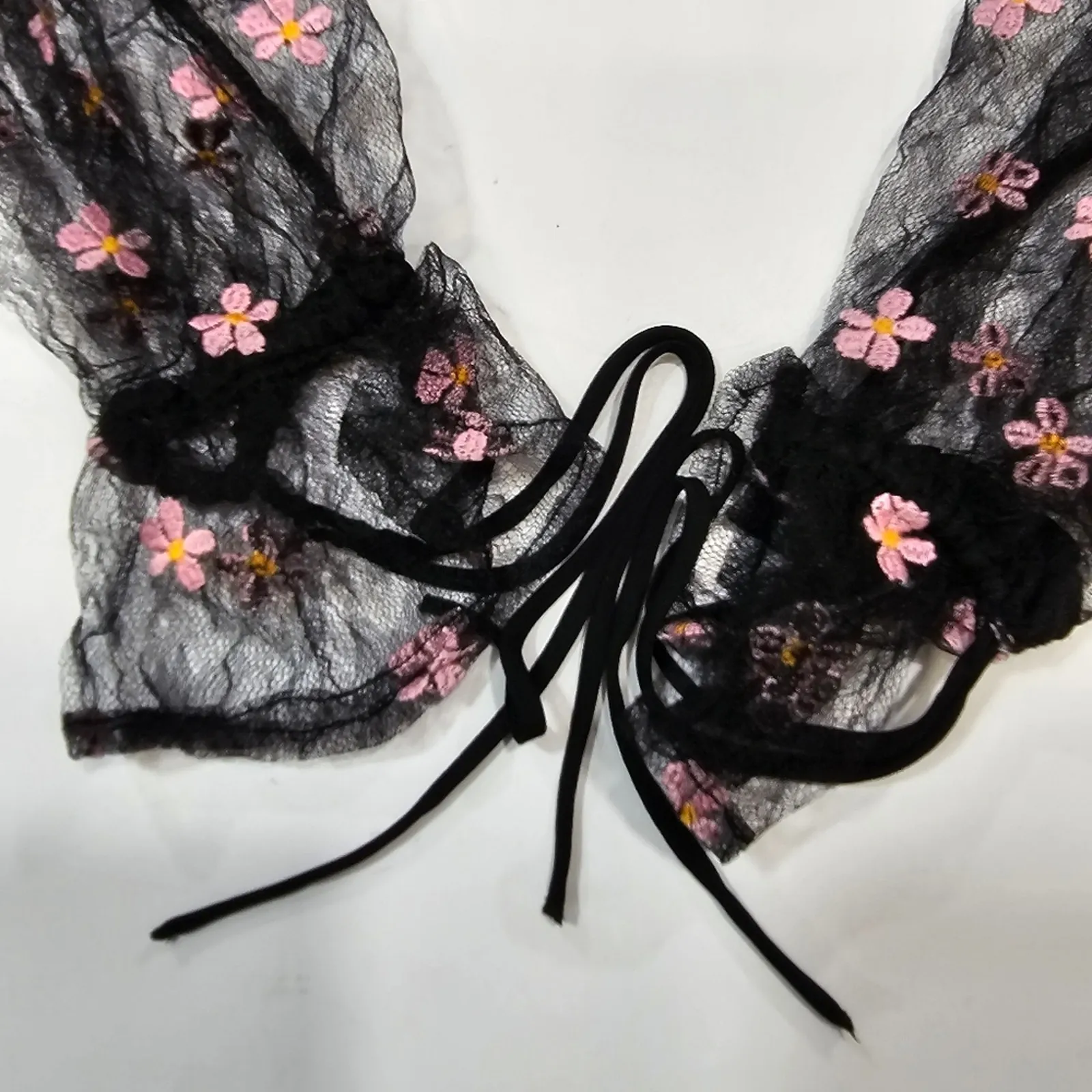 Lovers and Friends Juliana Top in Black and Pink XXS - Image 5