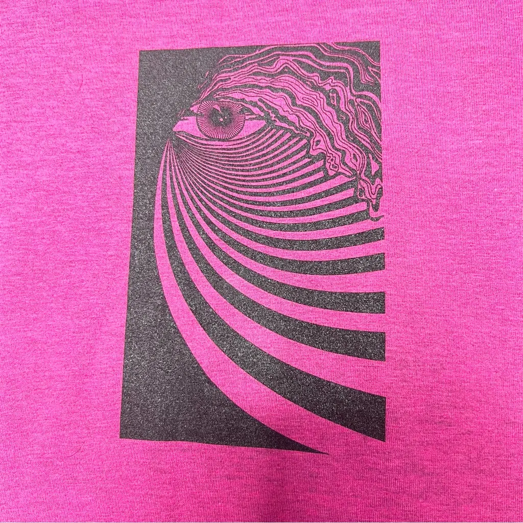 Pink & Black Trippy Art Graphic Women's T-Shirt Size Medium Psychedelic Eyeball - Image 2