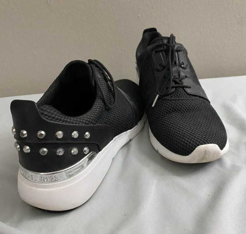 Michael Kors Sneaker - Image 3