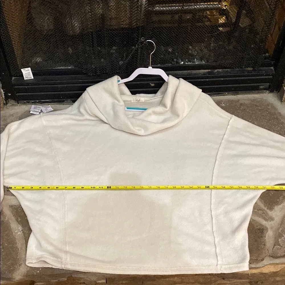 Easel oversized dolman sleeve cowl neck fleece pullover sweater top L - Image 4