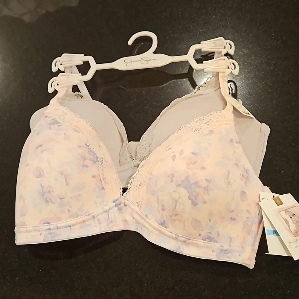💕JESSICA SIMPSON💕 Wirefree Bras (2 Pack) Pink Floral & Gray 36B NWT - Image 4
