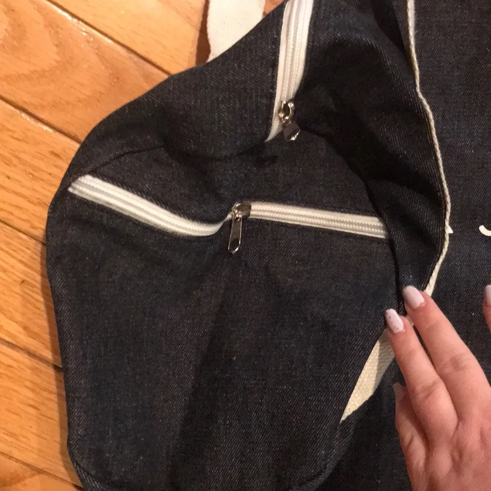 Gym & Juice denim gym bag - Image 4