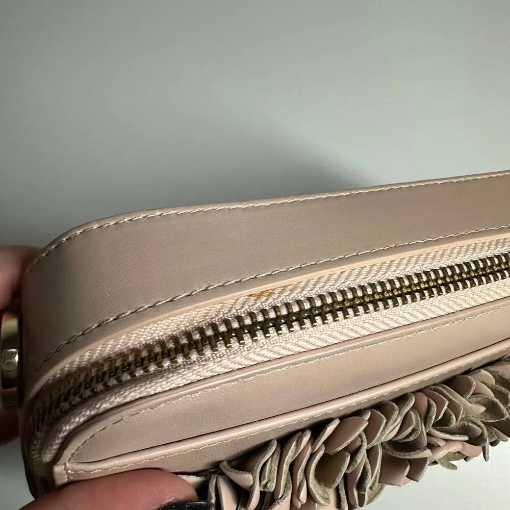 LK Bennett Light Pink Leather Floral Applique Clutch Crossbody Purse - Image 9