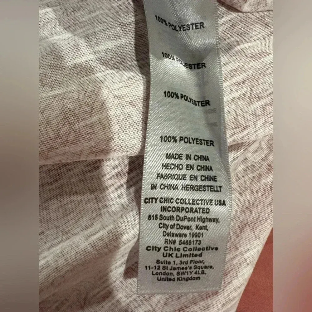 🆕  “Avenue” plus size blouse. Size 18/20. - Image 4