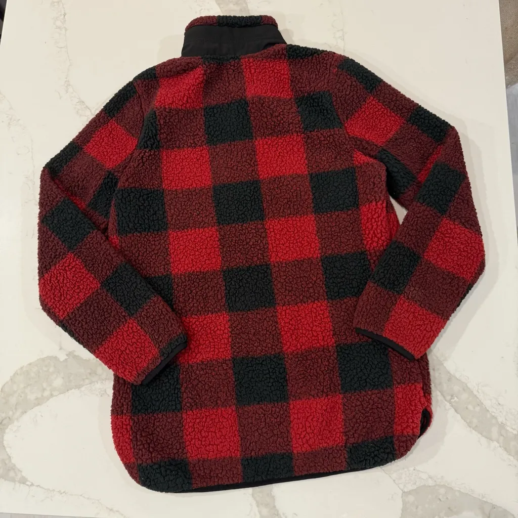 BKE Buffalo Plaid Check Half Zip Pullover Sherpa Sweater Women’s Small Red/Black - Image 6