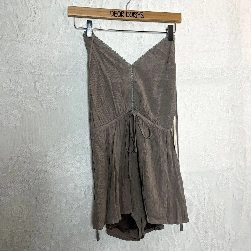 Taupe Tobi Backless Halter Romper - Image 4