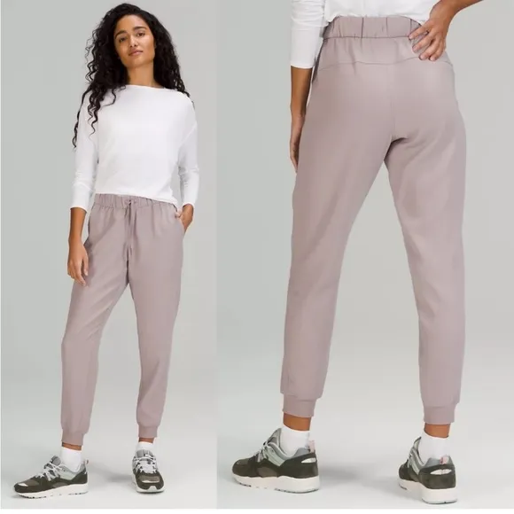 Lululemon On the Fly Jogger *Woven - Image 2
