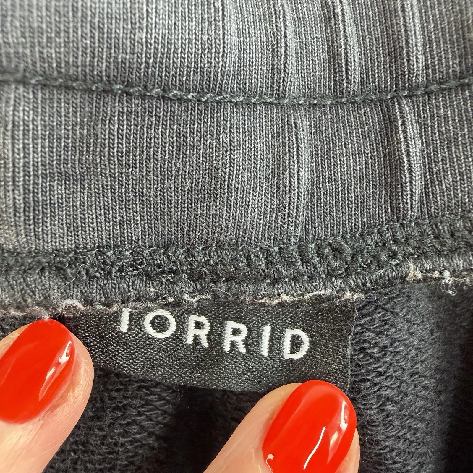 Torrid Plus 4 4X Cropped Jogger Pants Faded Black Drawstring Pockets Athleisure - Image 5