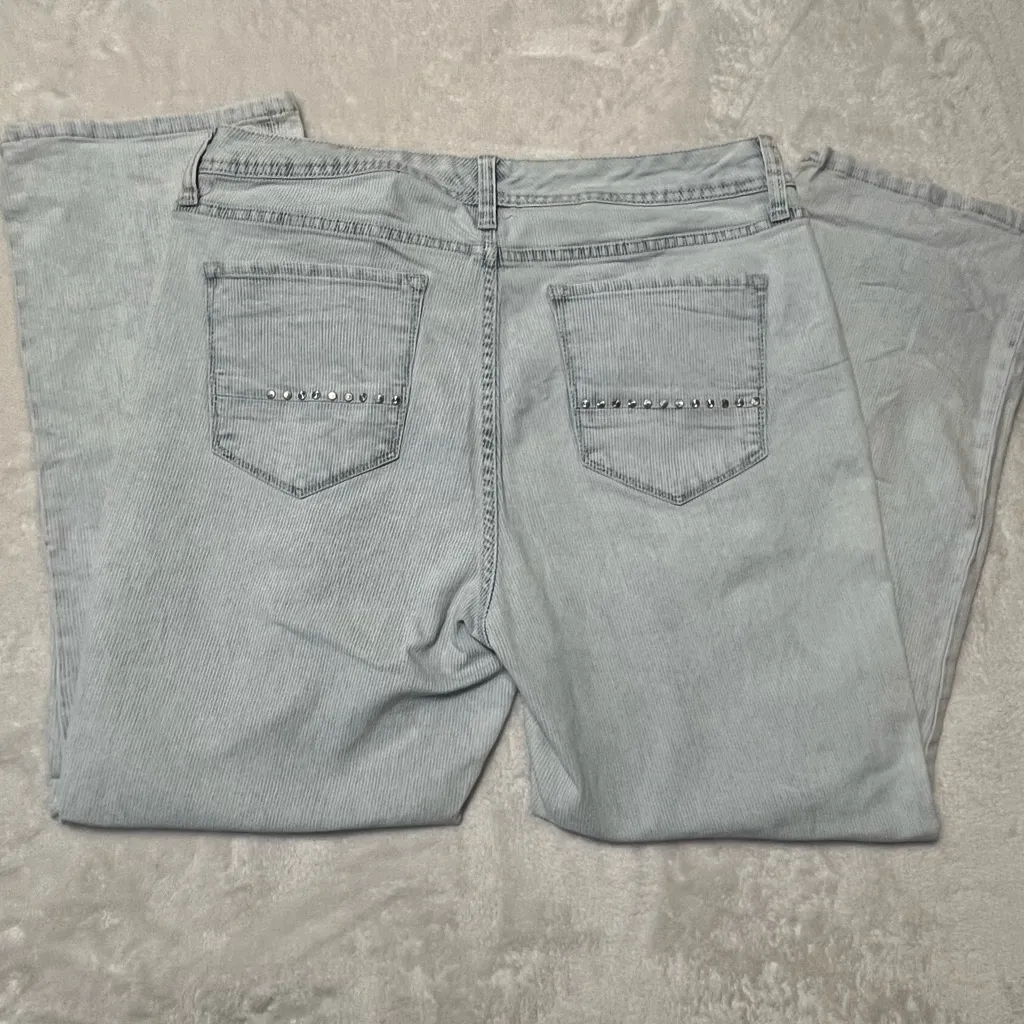 Nine West Women's Light Blue Jeans - Image 2